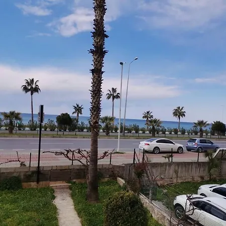 First Floor Just Near The Sea And Swimming Pool Alanya